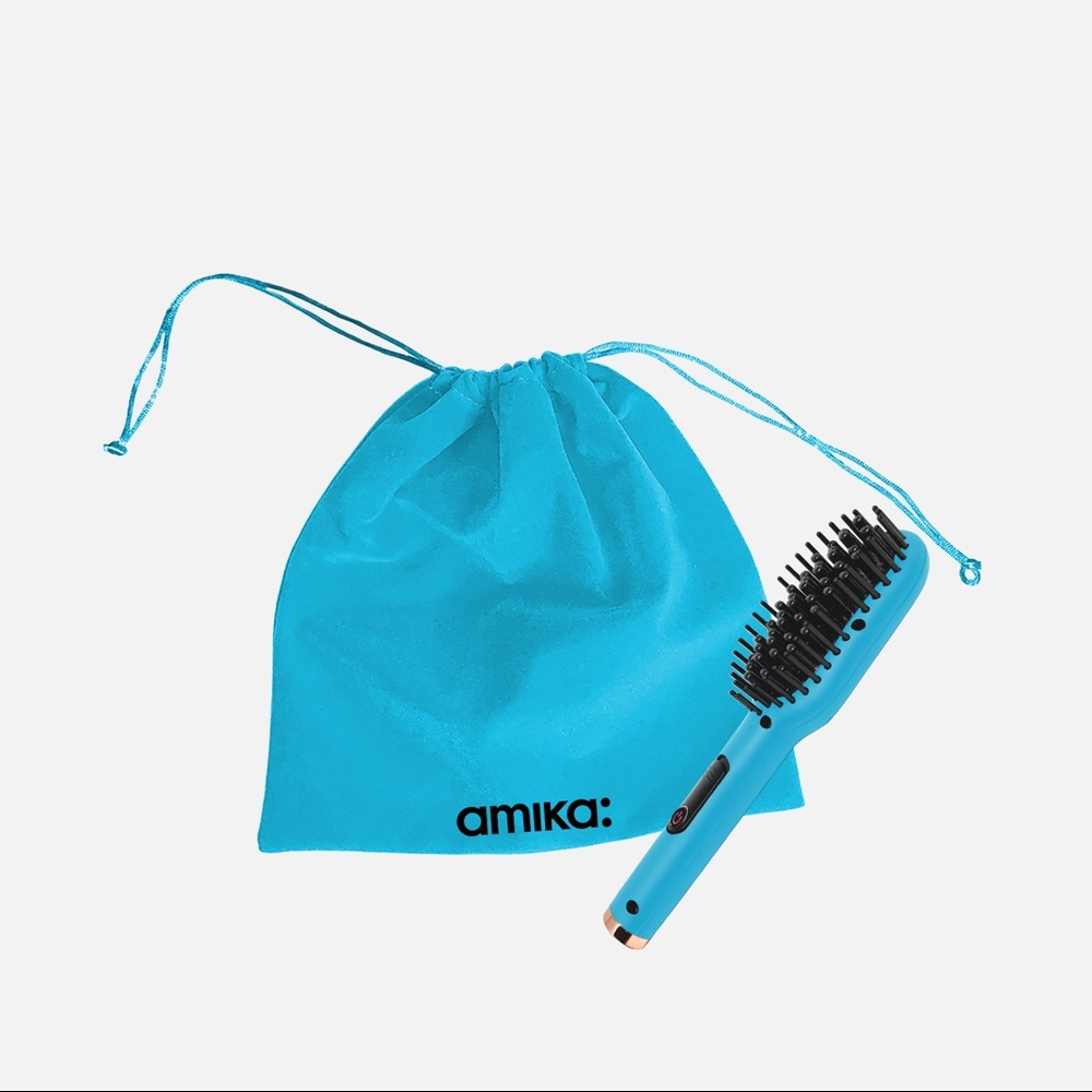 Amika mini polished perfection thermal brush.